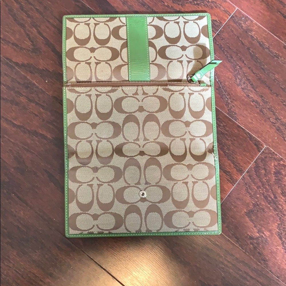 Coach Wallet - Picture 3 of 3